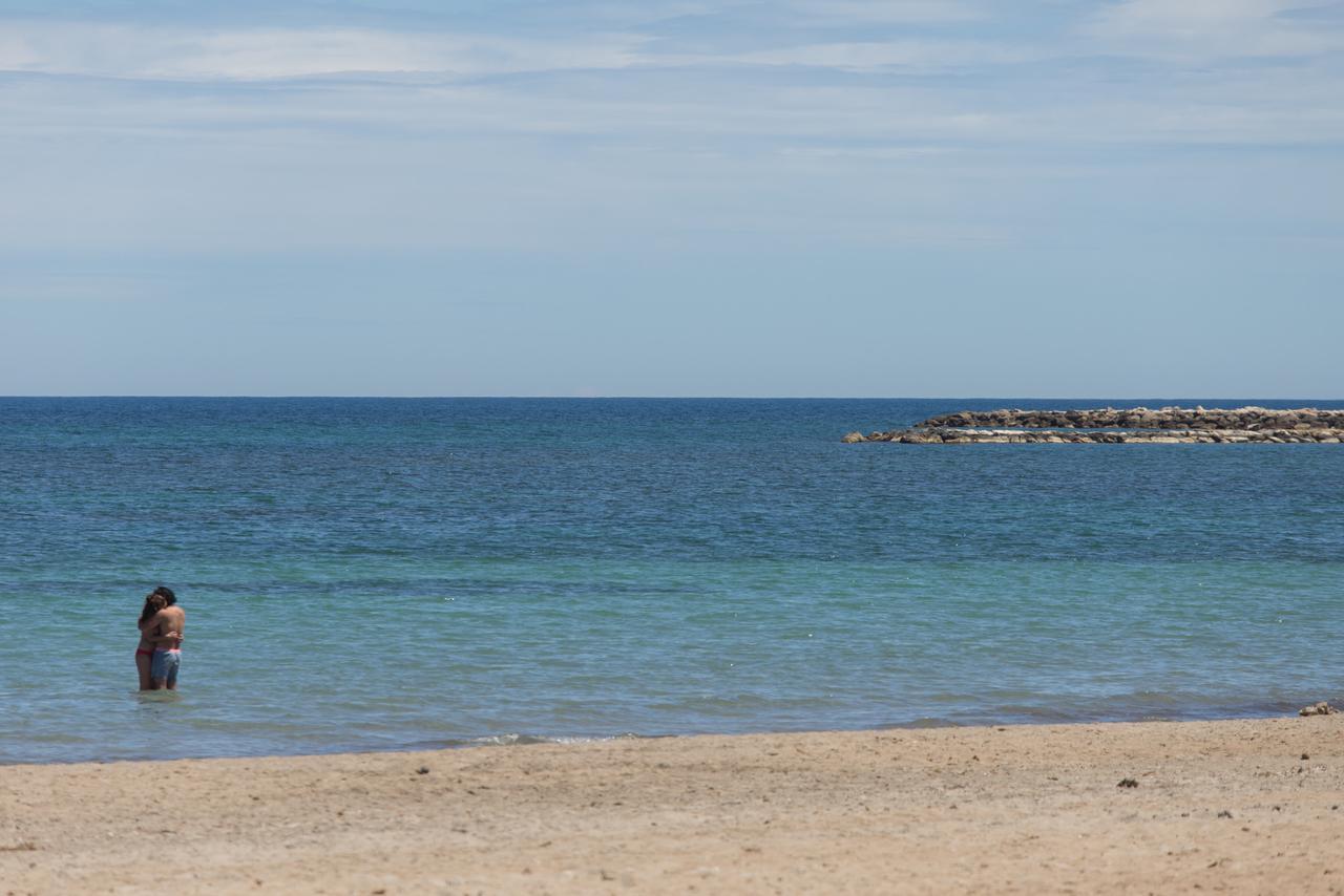 Denia Front Beach Apartment Exterior foto
